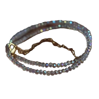 woman-man-teen-minimal-beaded-style-jewelry