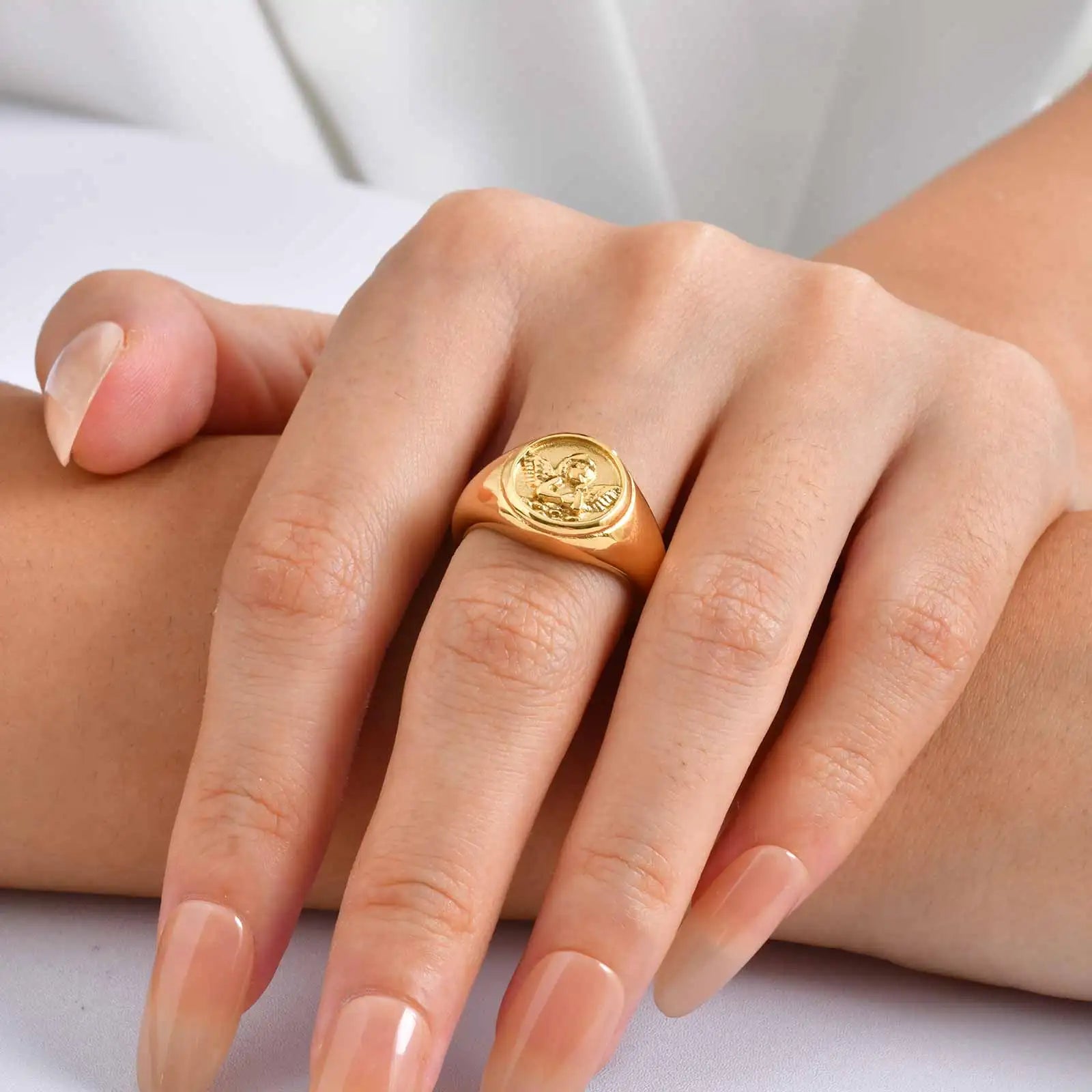 woman-man-teen-jewelry-stylish-design